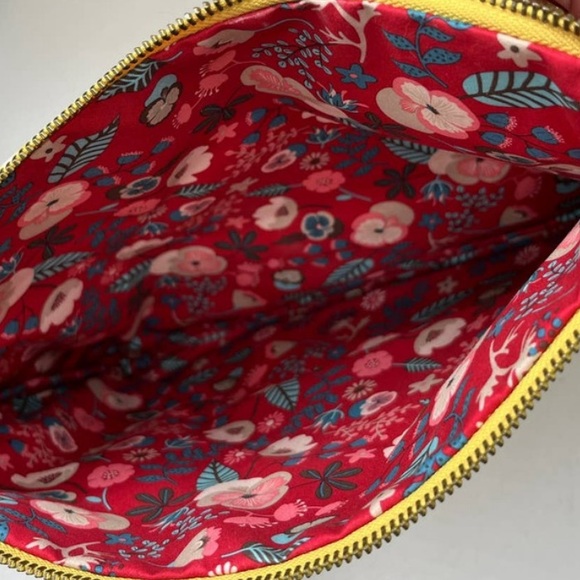 🎊🎊4 FOR $10🎊🎊 MATILDA JANE Clutch - Picture 5 of 5